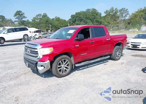 2017 Toyota Tundra Sr5 5.7L V8 z USA, uszkodzony, nr VIN 5TFDW5F18HX602659